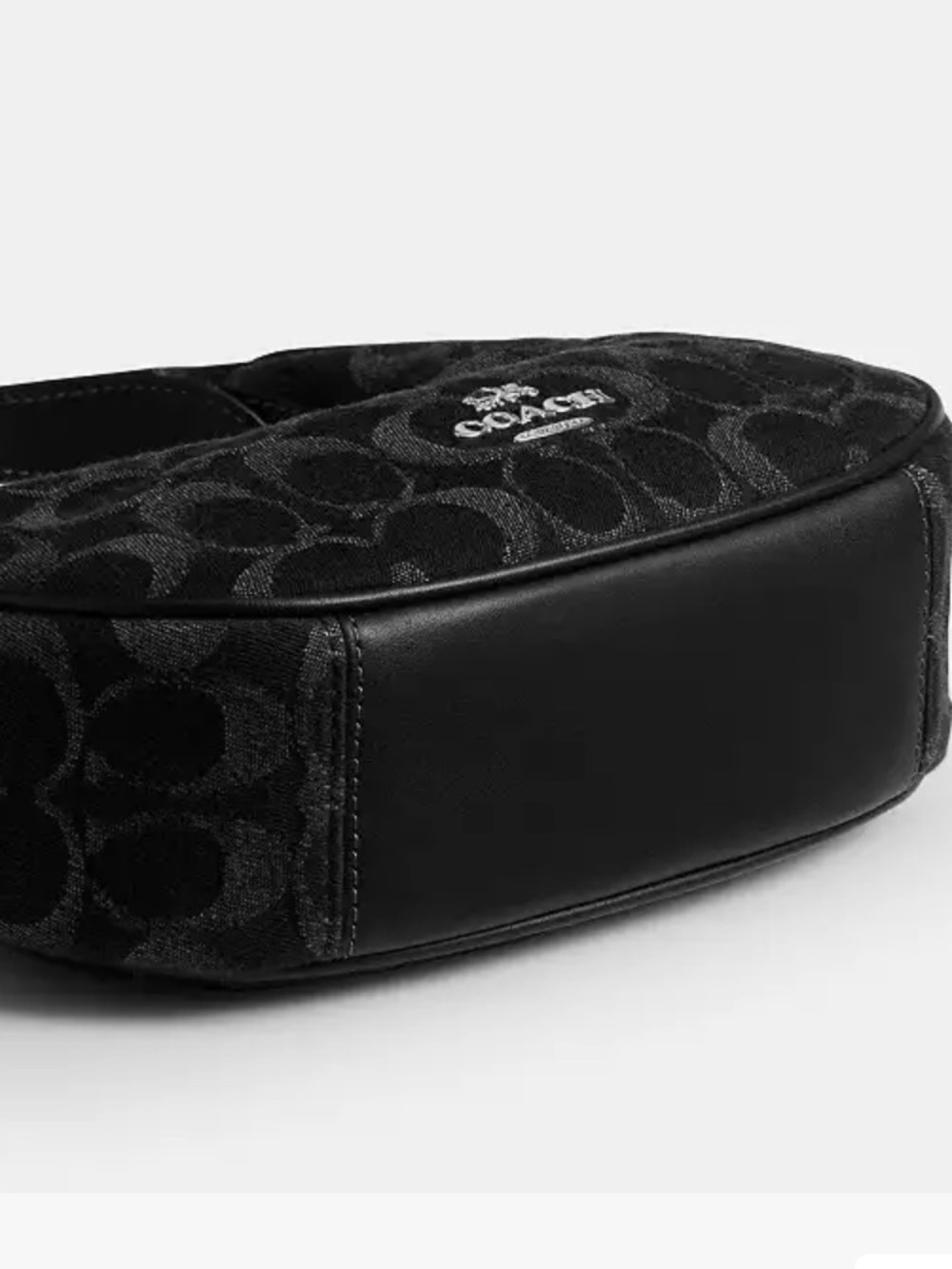 Coach Carmen Mini Crossbody Bag
In Signature Denim Black - Picture 8 of 10